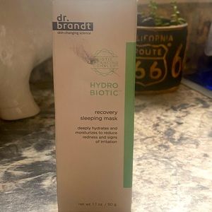 Dr. Brandt sleeping mask